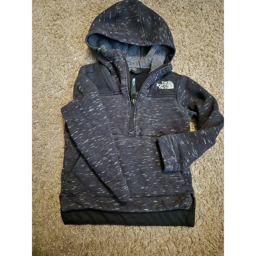 The north face boys pull over jacket size 2T